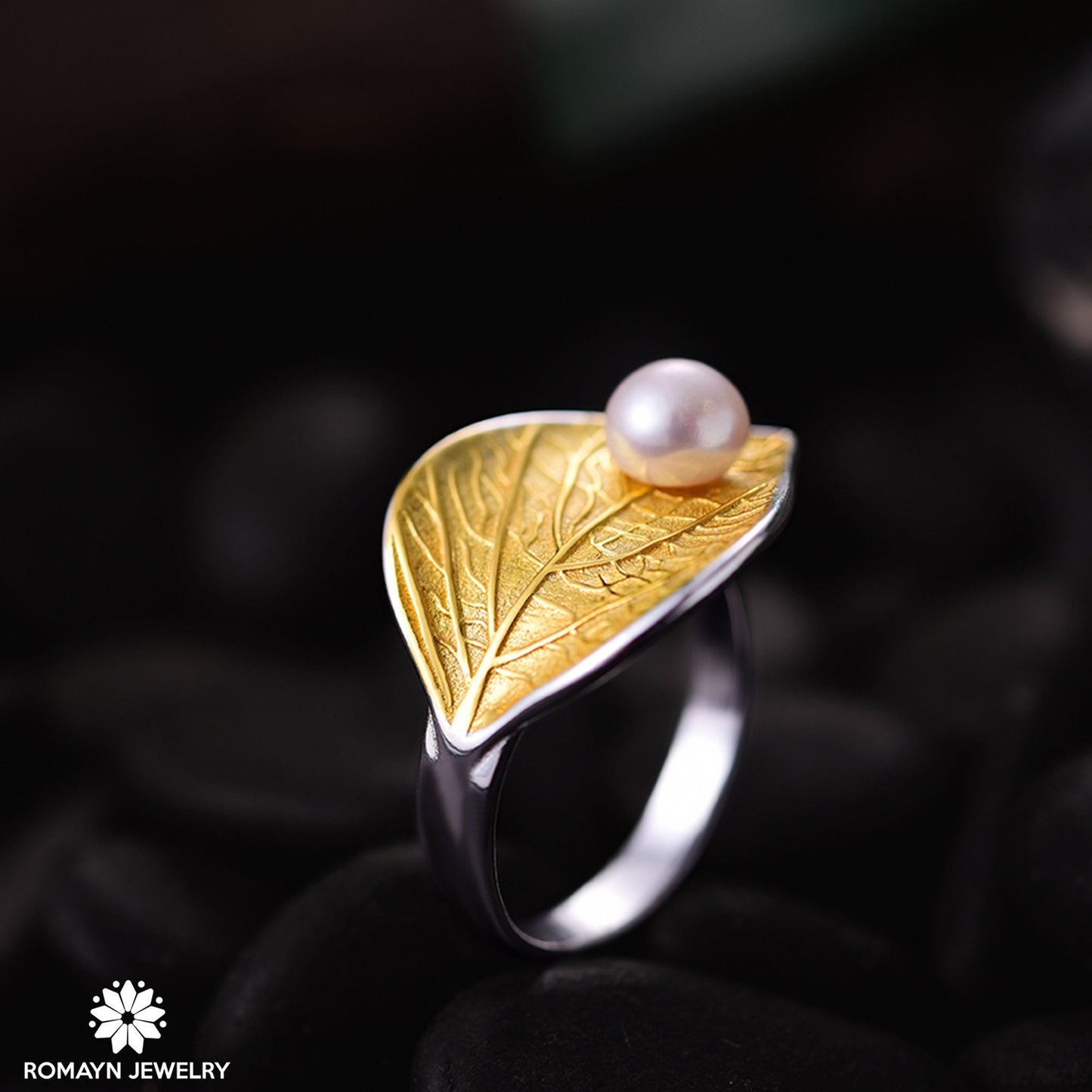 Water Drop On The Leaf Ring