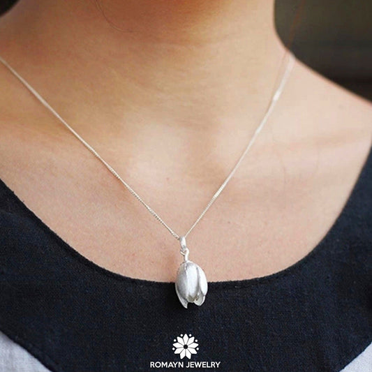 Upside Down Lily Flower Necklace