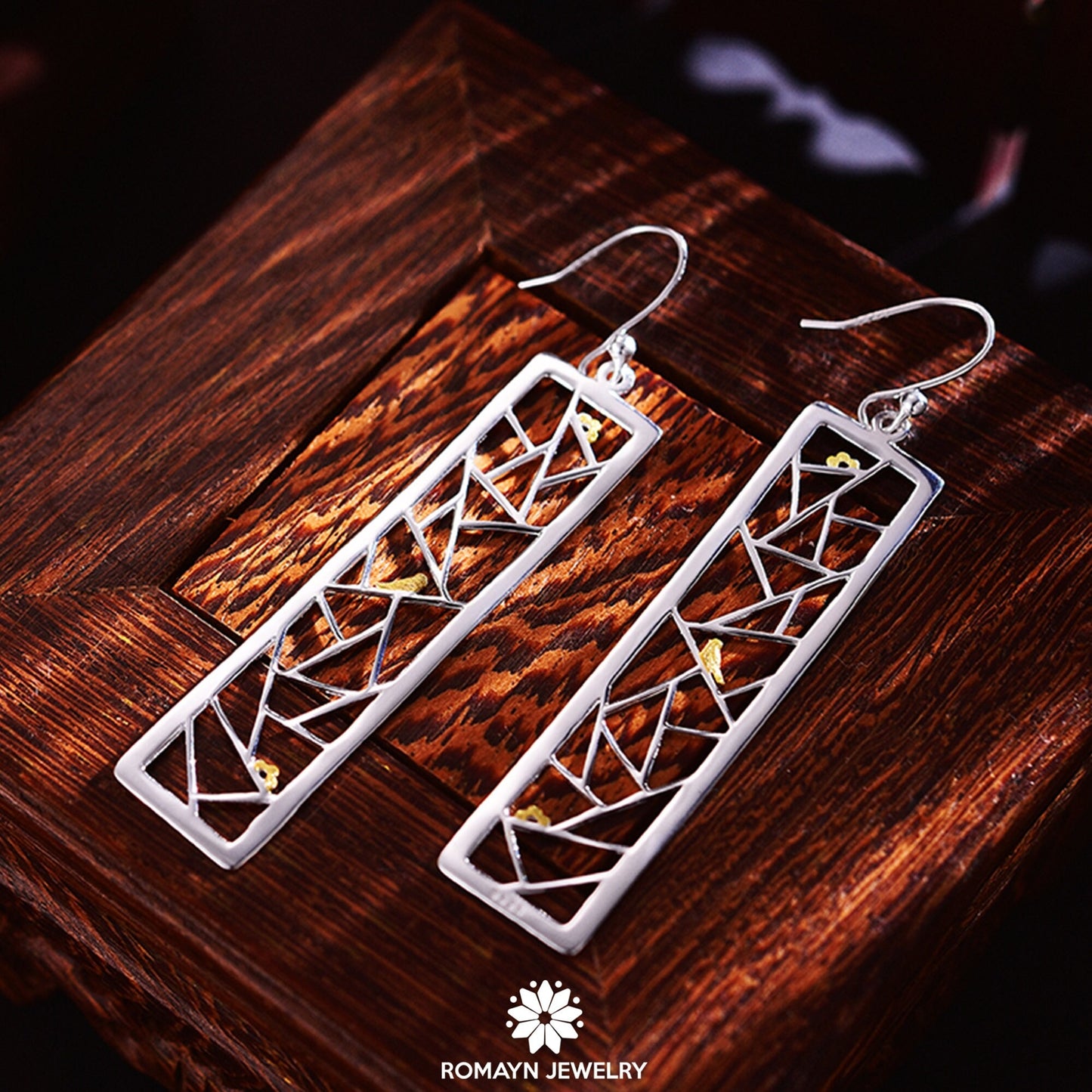 Window Necklace