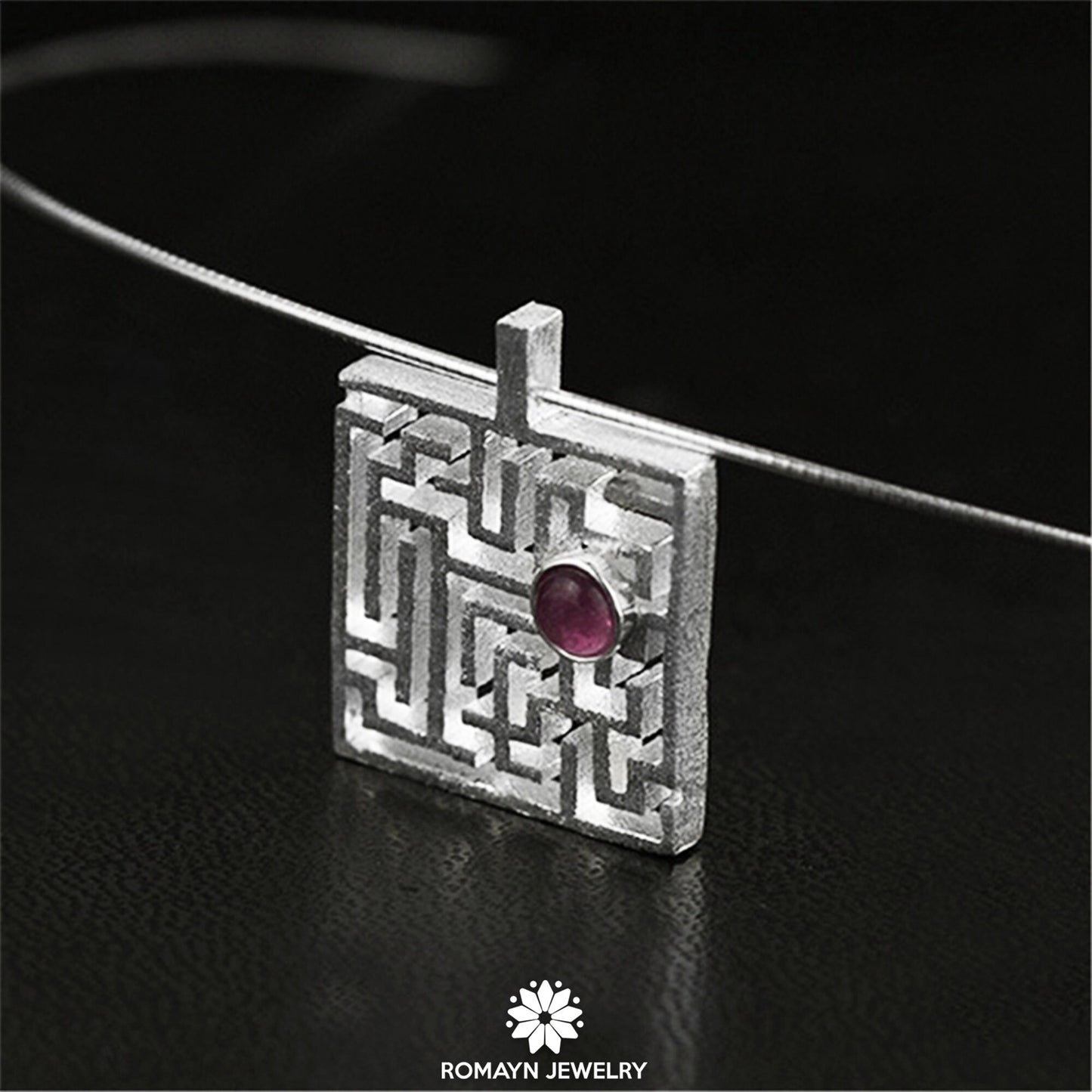 Maze Necklace