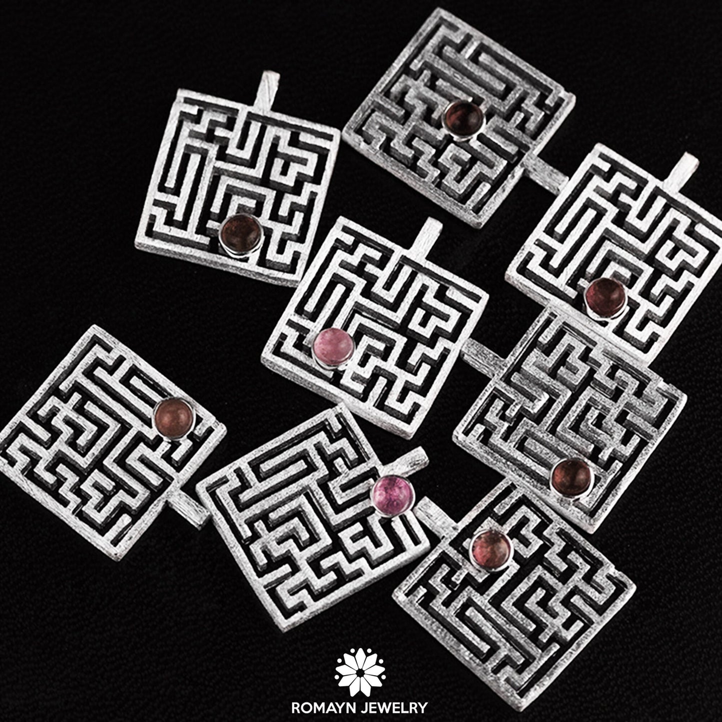 Maze Necklace