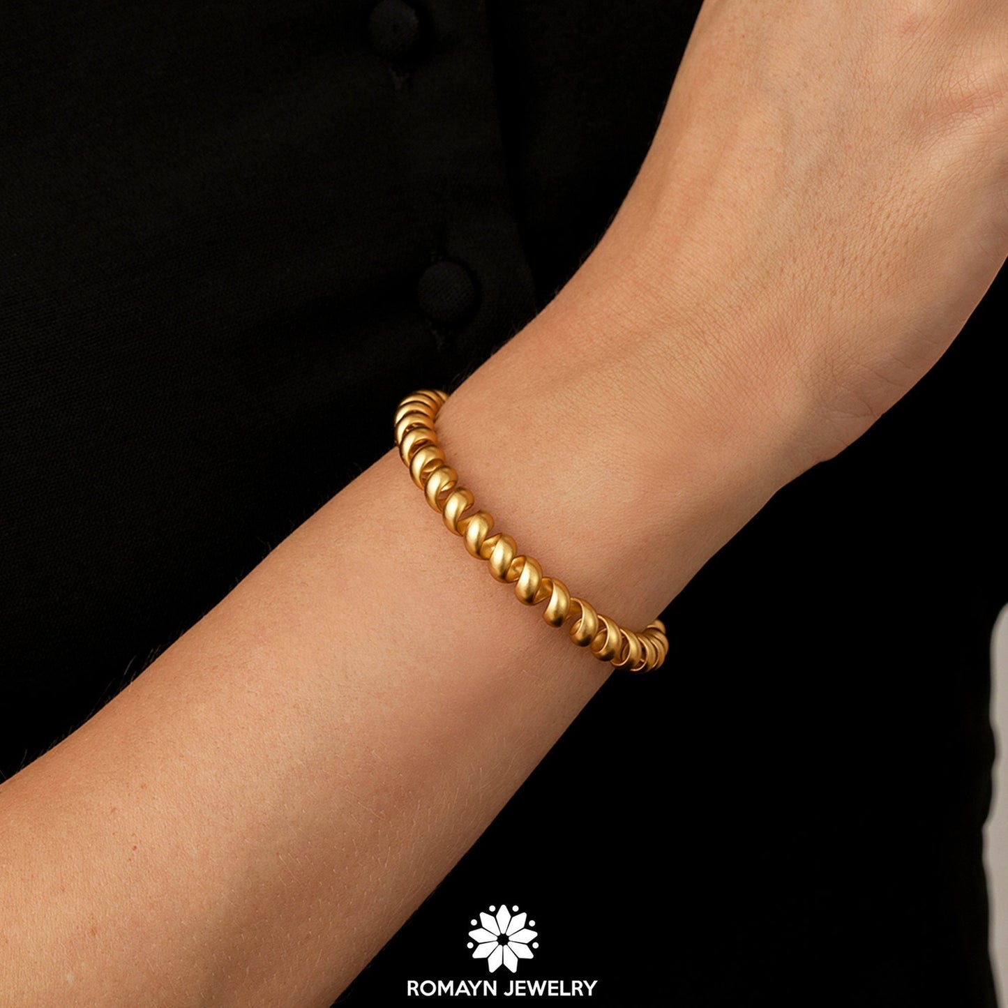 Spiral 18K Gold Bangle