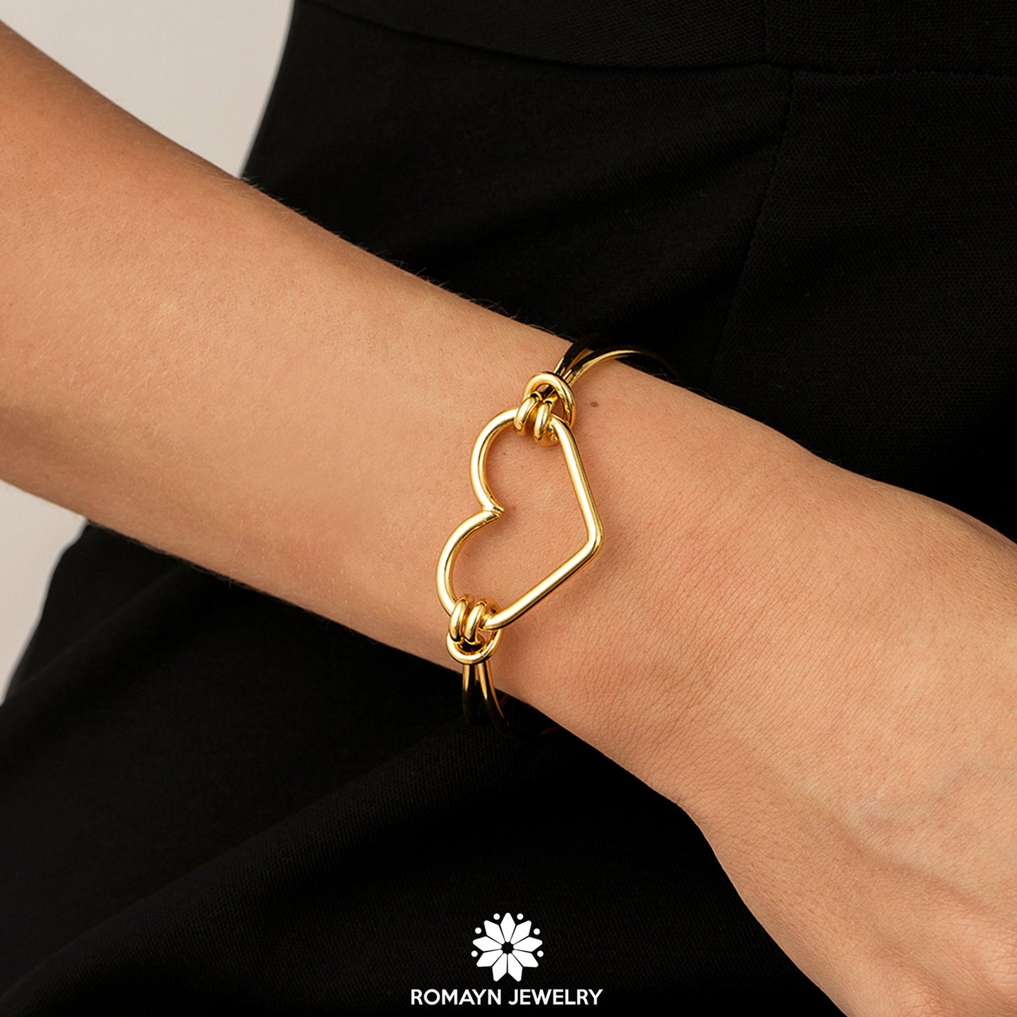 Romantic Gold Bangle