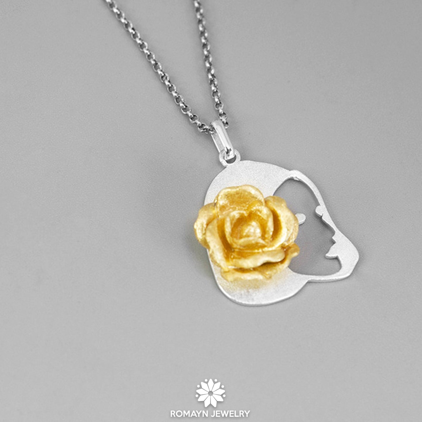 Rose Beauty Necklace