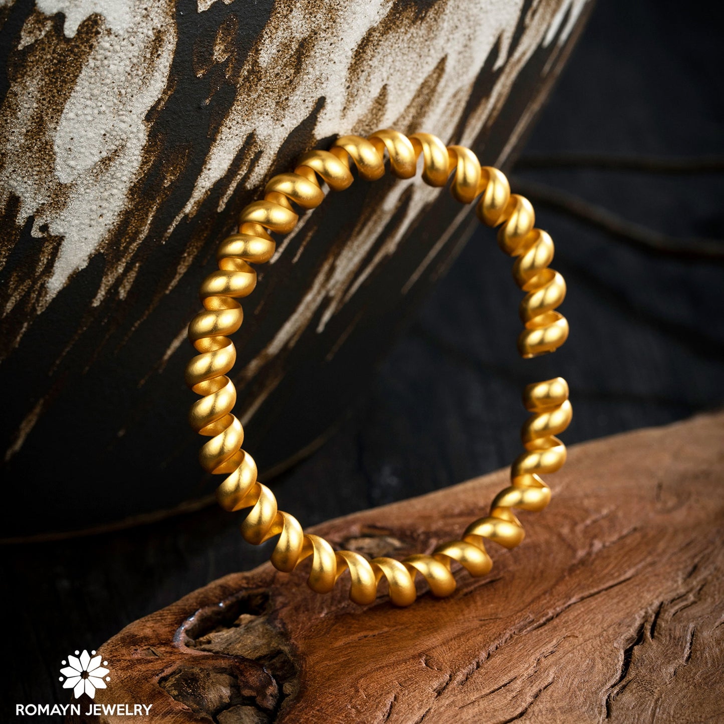 Spiral 18K Gold Bangle