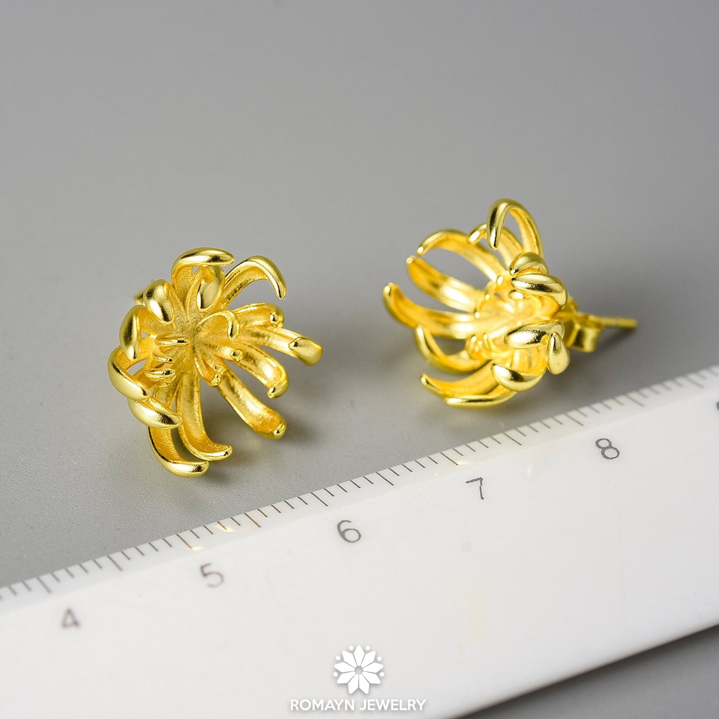 Chrysanthemum Flower Stud Earrings