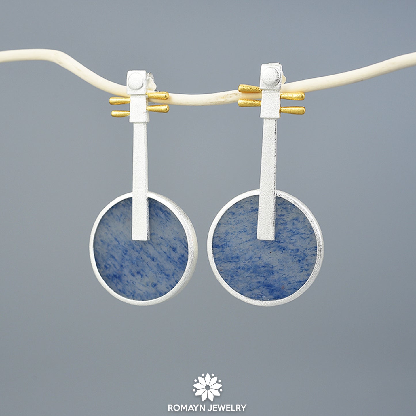 Lute Shape Earrings