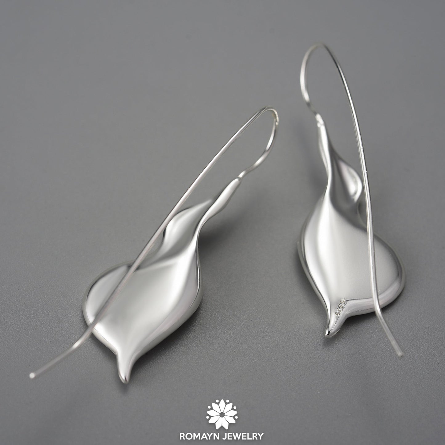 Calla Lily Earrings