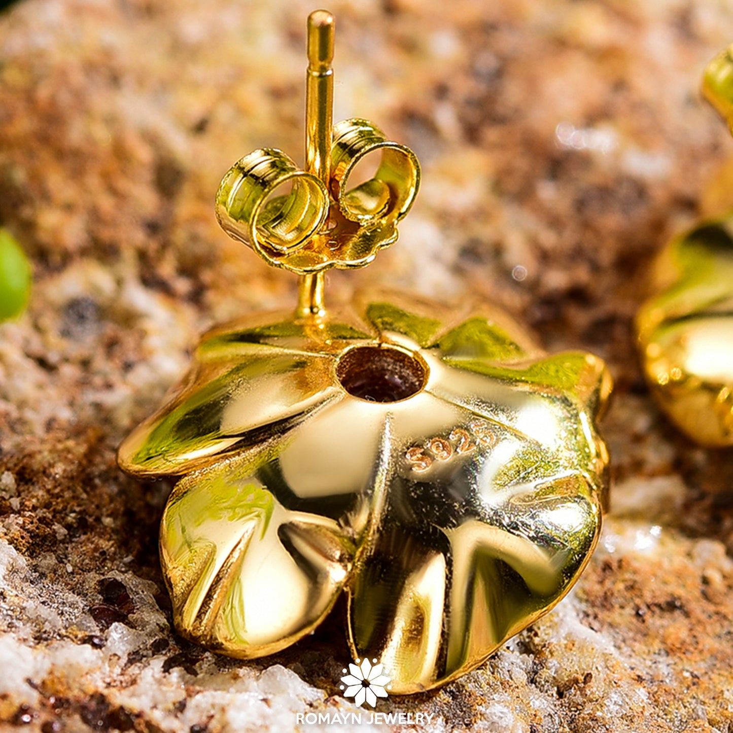 Anemone Flower Garnet Earrings