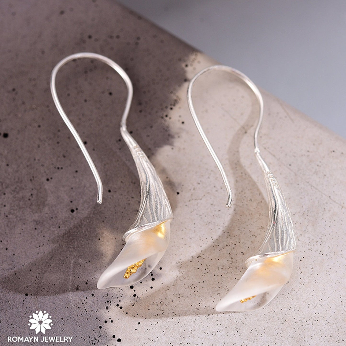 Calla Lily Earrings