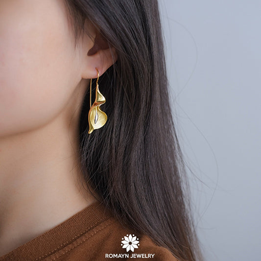 Calla Lily Earrings