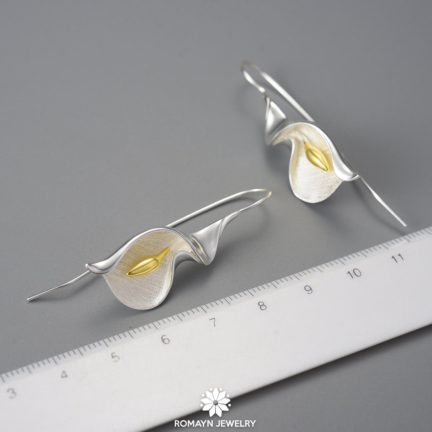 Calla Lily Earrings