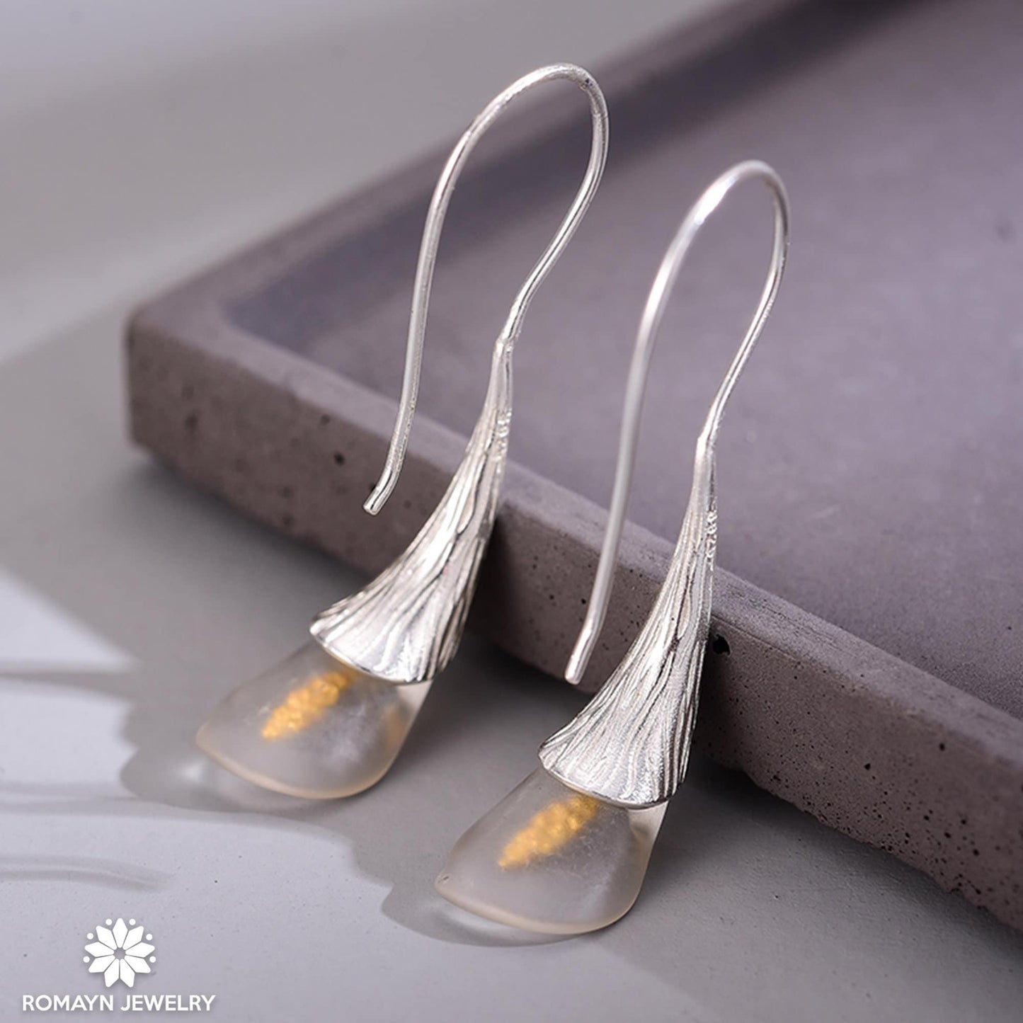 Calla Lily Earrings