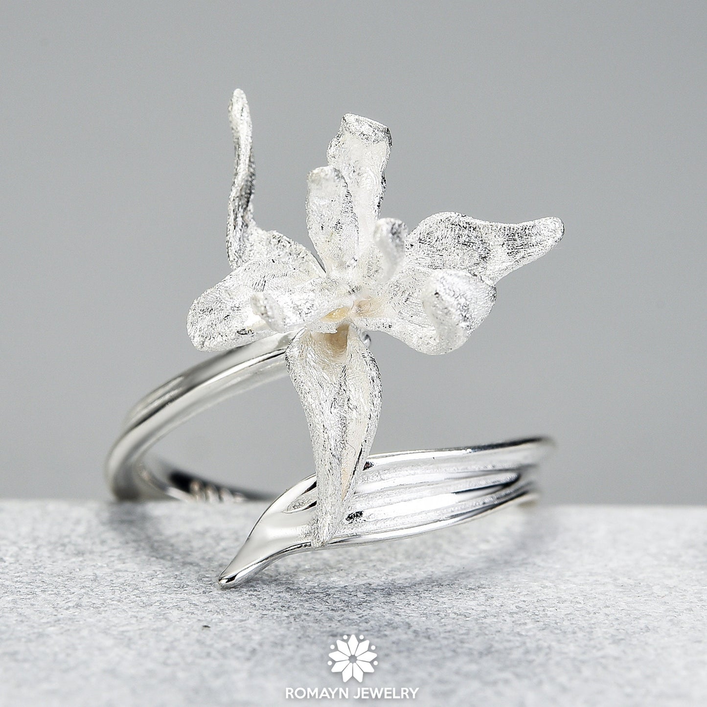 Iris Flower Ring