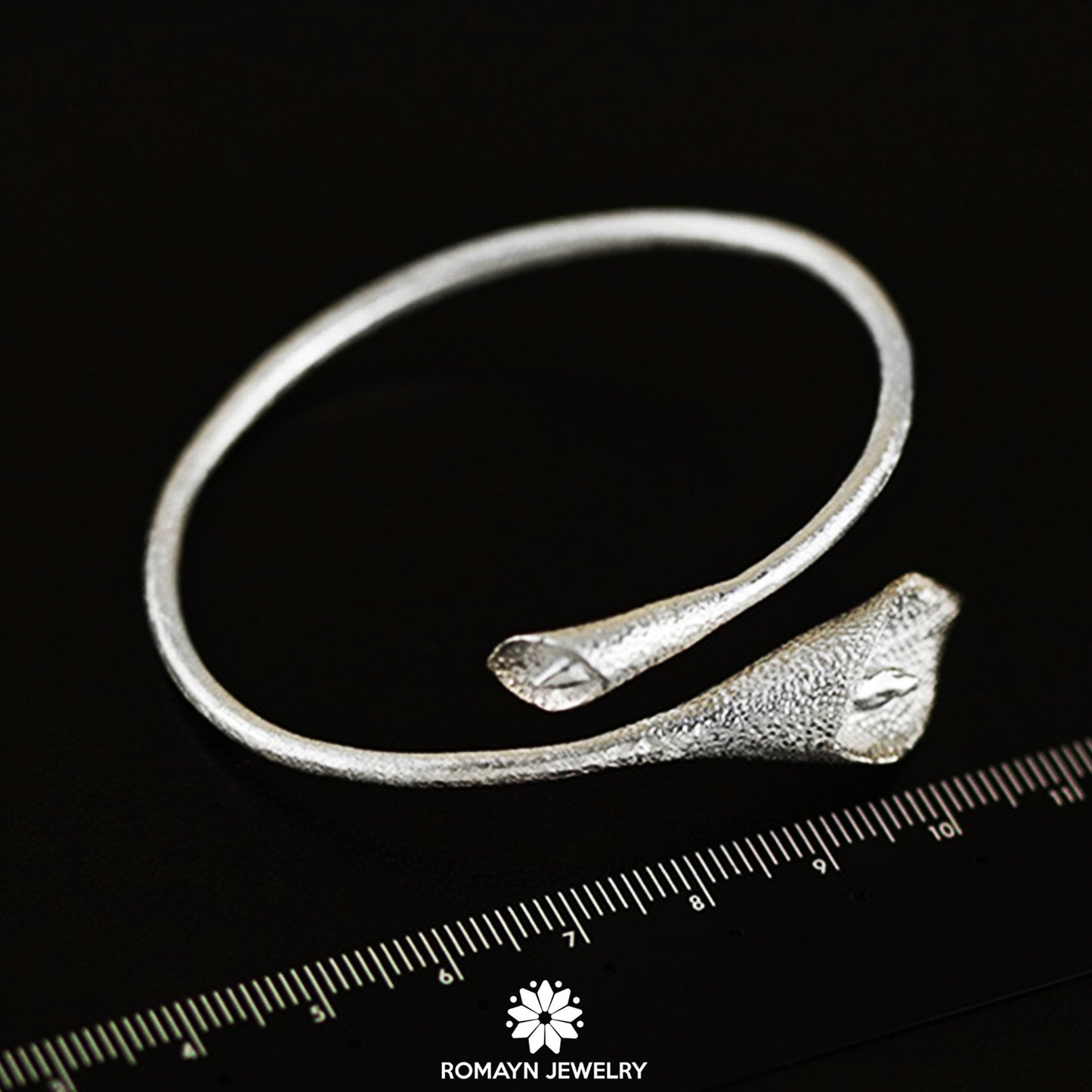 Lily Flower Bangle