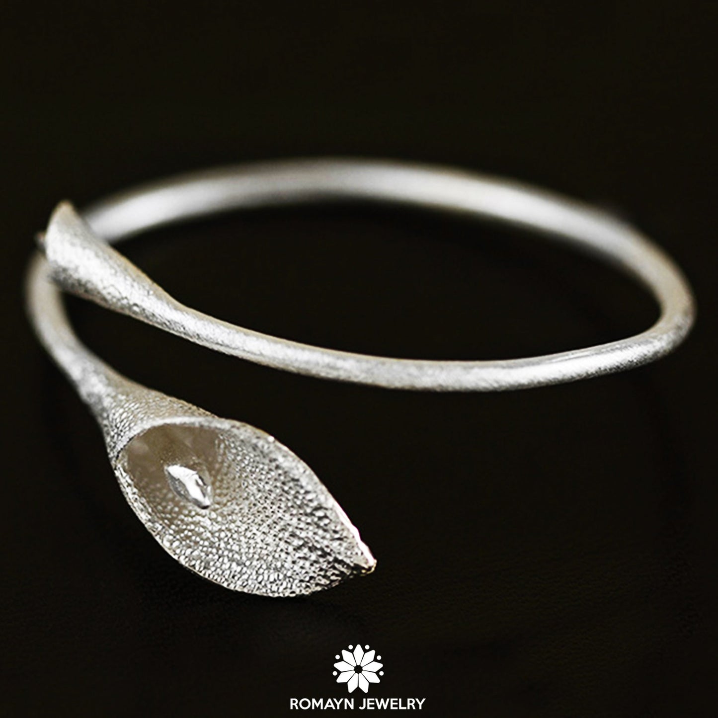 Lily Flower Bangle